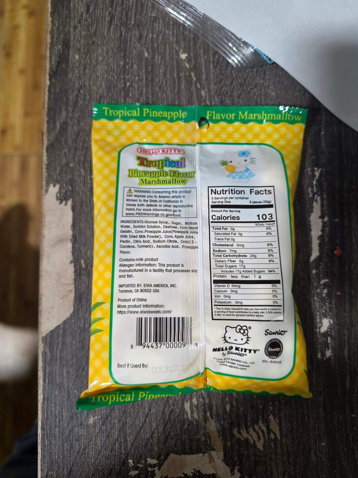 Eiwa Hello Kitty Tropical Pineapple Marshmallow (90g) 12/1ct